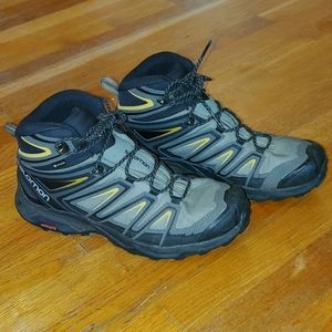Salomon X Ultra 3 Mid GTX Hiking Boots EUC